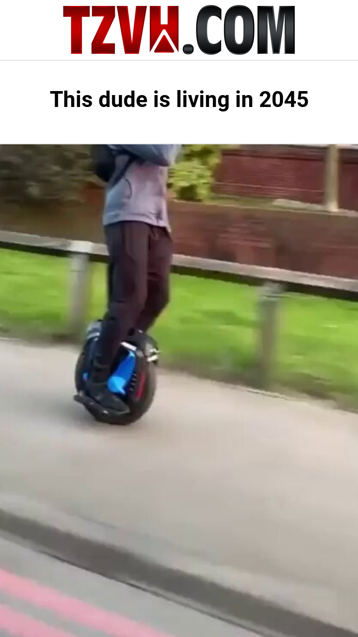 This dude is living in 2045