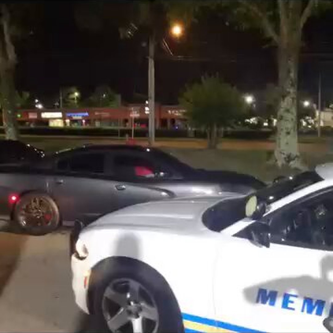Memphis Police Officer Gets Into Heated Exchange with Two Men