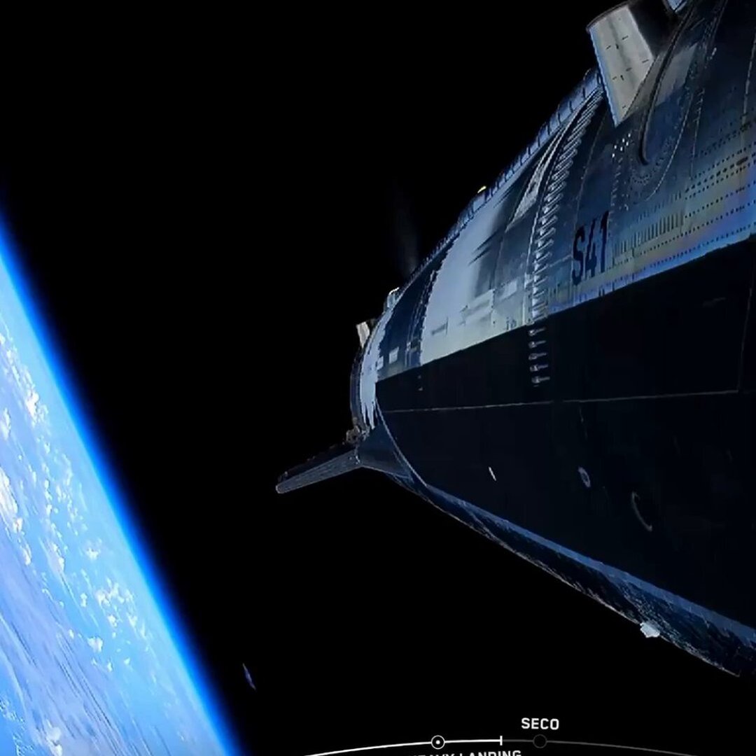 Mysterious 'UFO' spotted on SpaceX livestream sparks wild alien theories