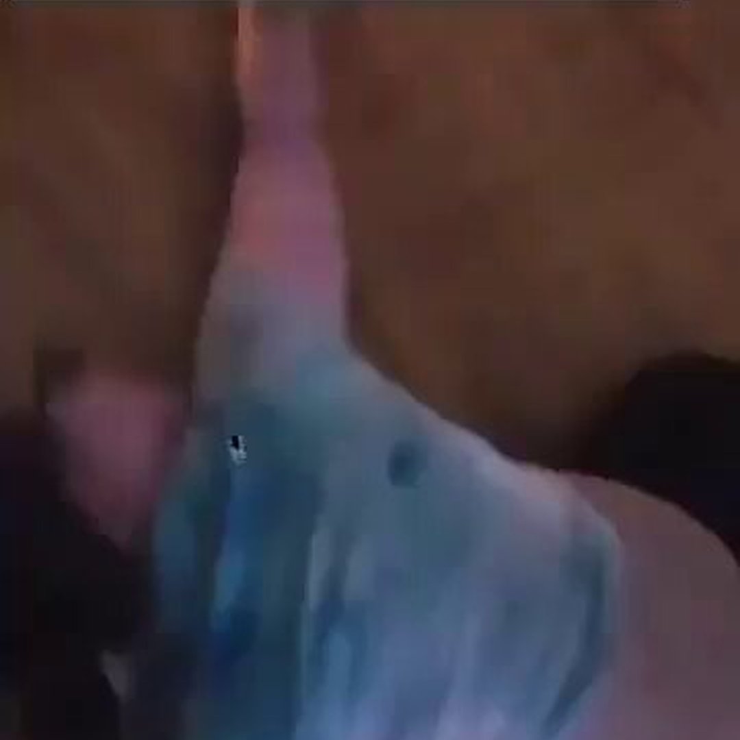 Woman Loses Control After Boyfriend Tries to End Relationship