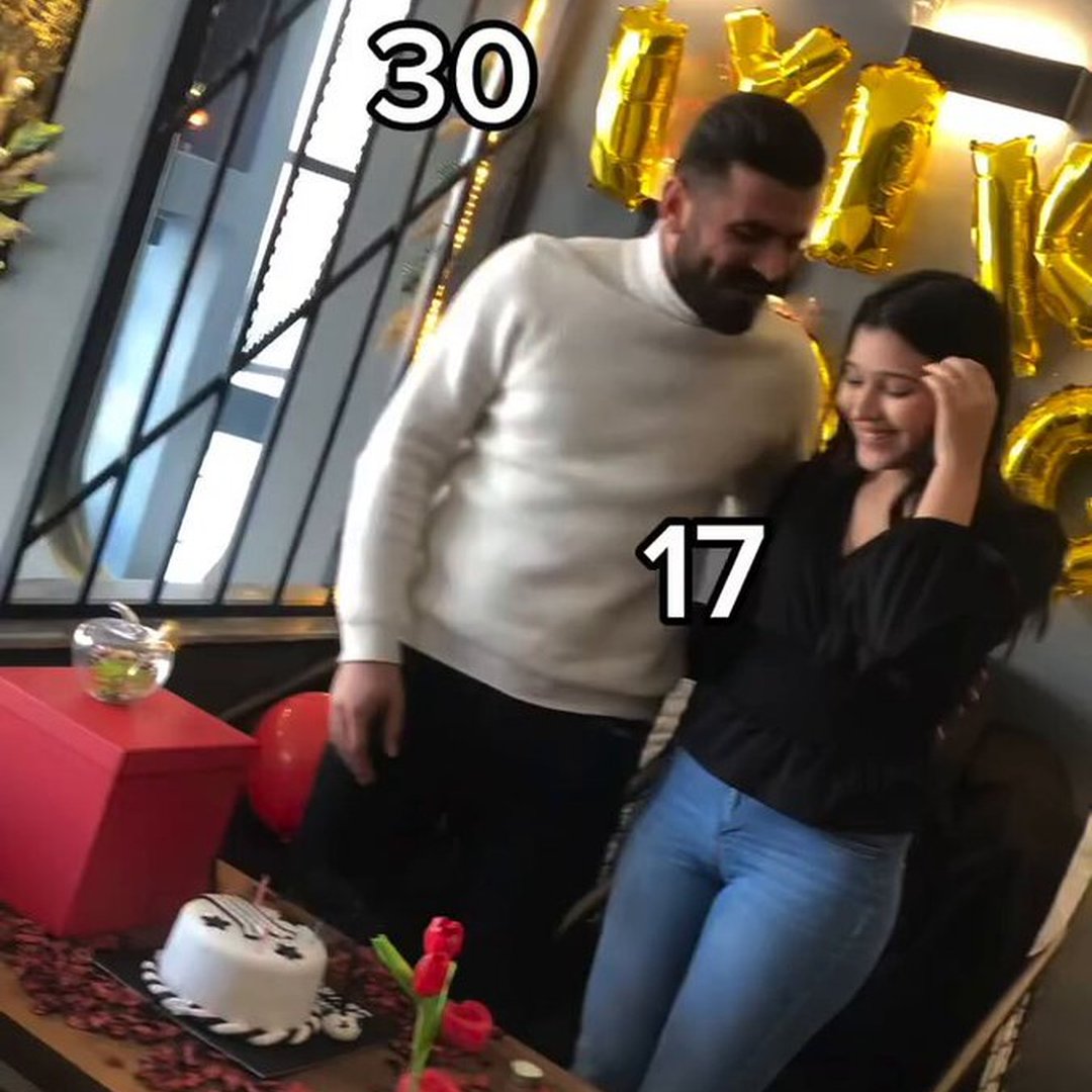 Couple gets married after a few years of dating