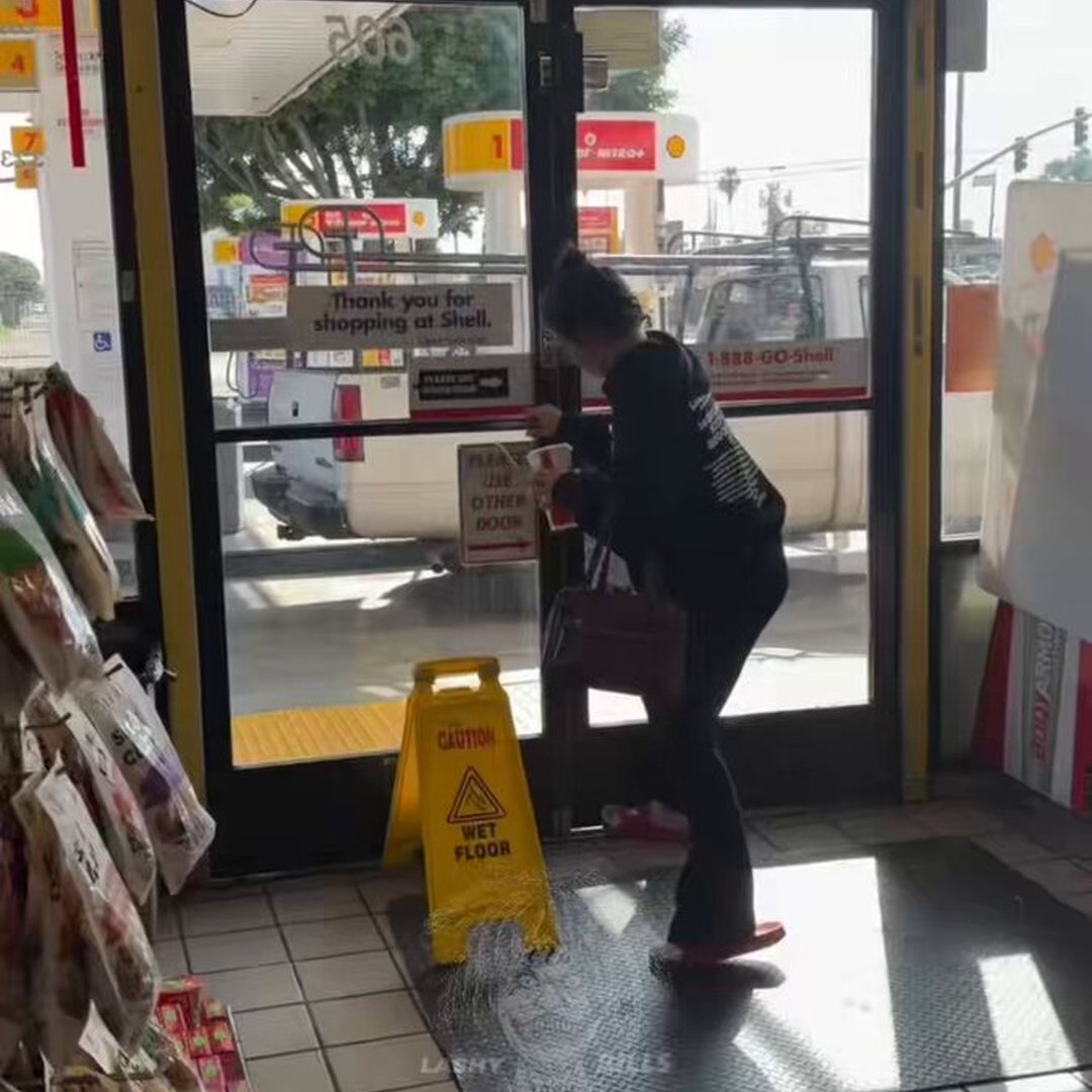 She Thought She Could Leave Without Paying, Big Mistake