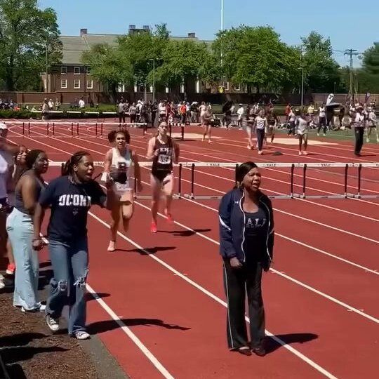 Track star shoves woman off the track mid-race, viral clip sparks outrage