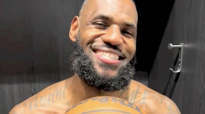 Fans Believe LeBron's Future with Lakers is Uncertain After He Opts Into $52.6M Player Option